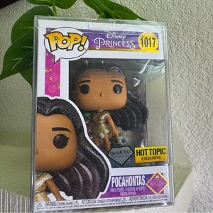 Funko Pop! Disney Princess (Diamond) Pocahontas Hot Topic Exclusive + Protector
